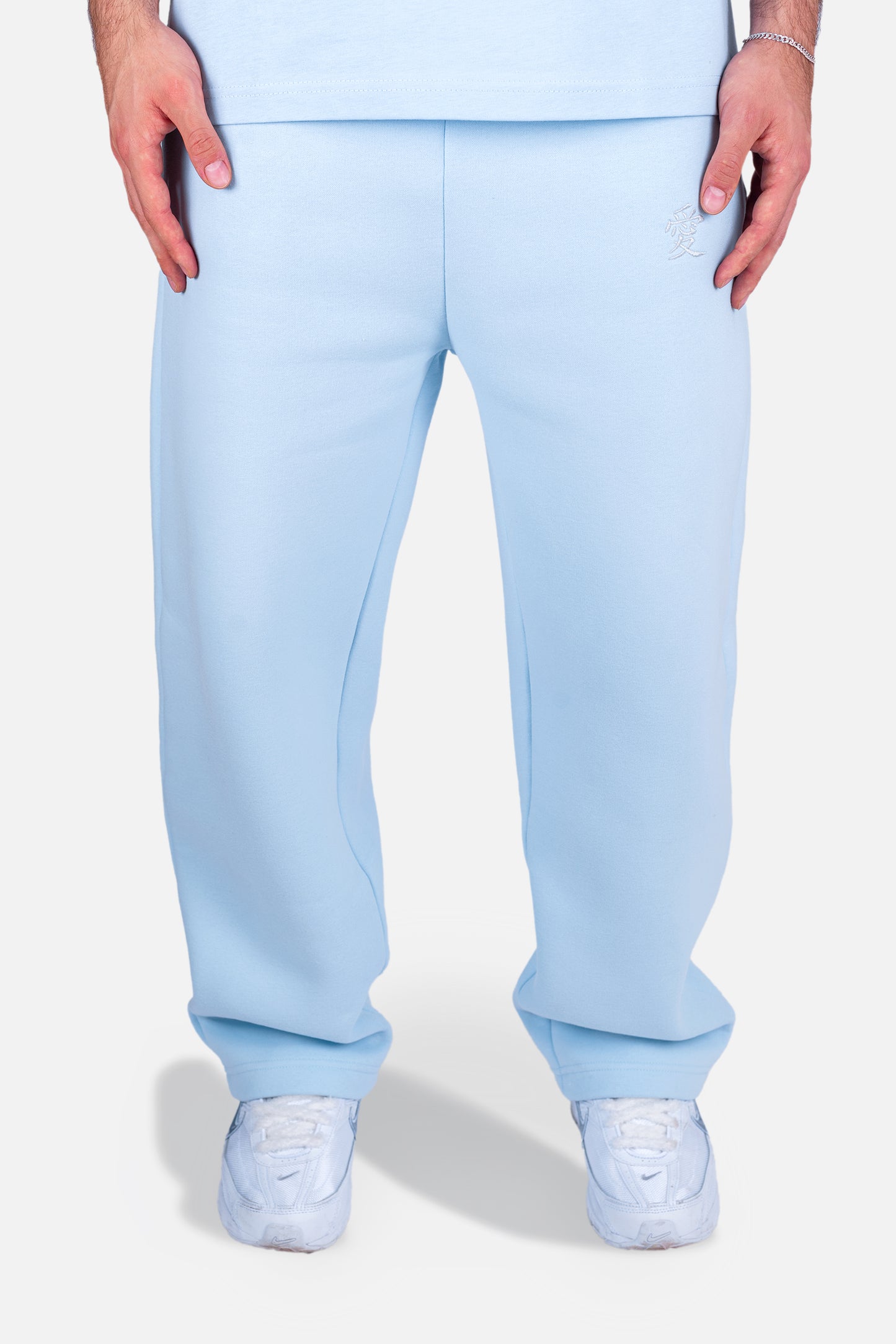 PRESEASON ARC SWEATPANTS