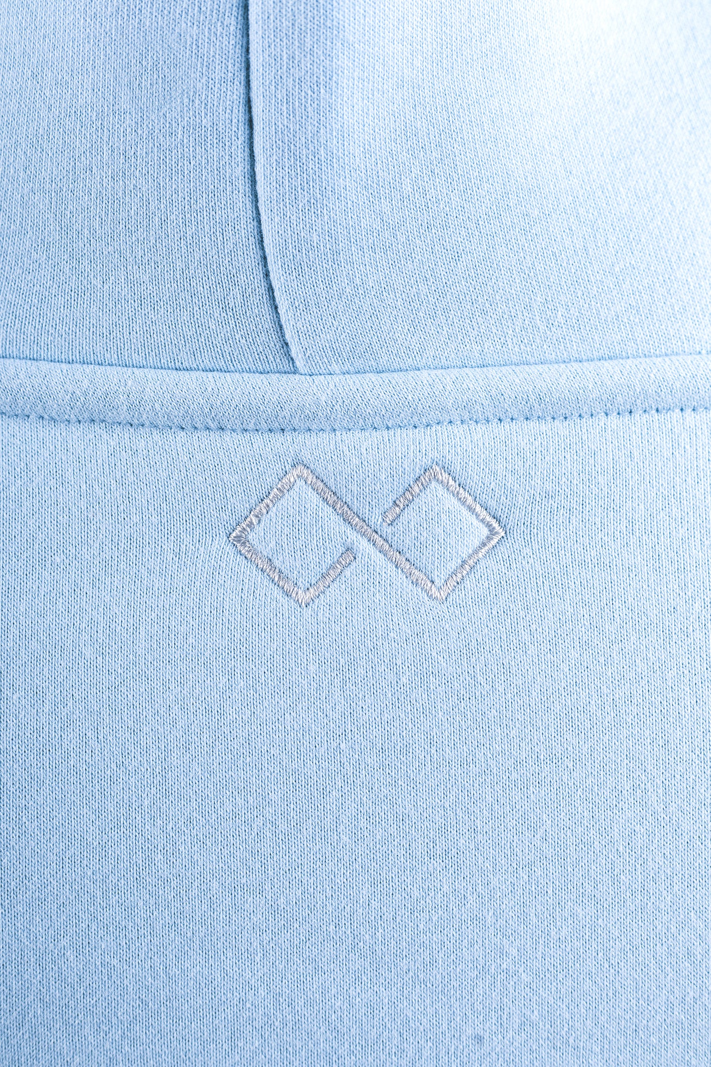 PRESEASON ARC HOODIE